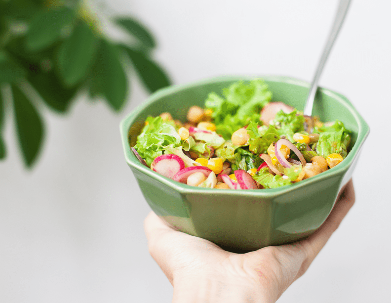 imagem de bowl de saladas verdes alimentos plant-based